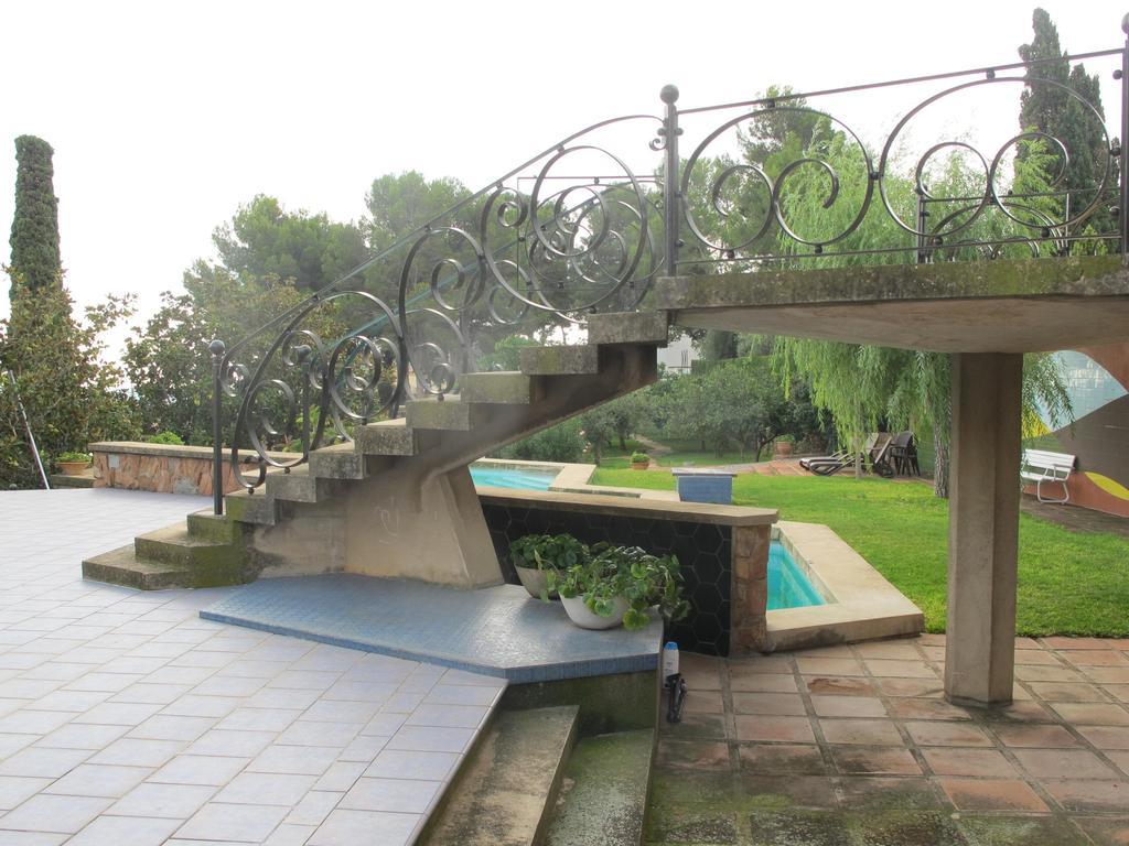 La Guaita Villa Riudecanyes ภายนอก รูปภาพ