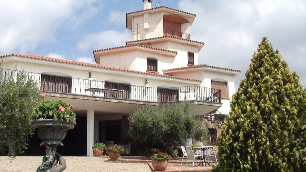 La Guaita Villa Riudecanyes ภายนอก รูปภาพ